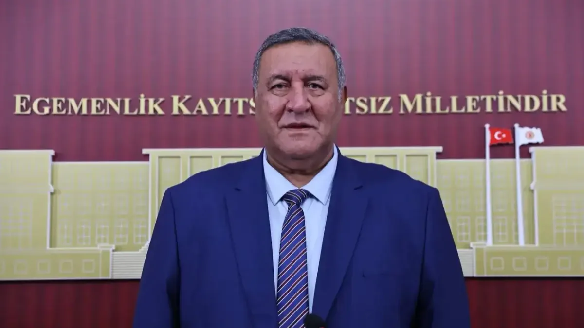 Ömer Fethi Gürer, 2027 bütçesindeki vergi gelirlerini değerlendiriyor.