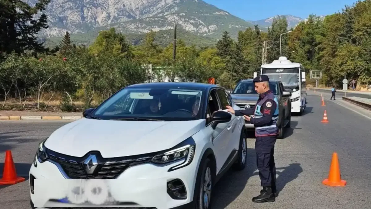 Dev operasyonla yakalanan aranan şahısların sayısı 912.
