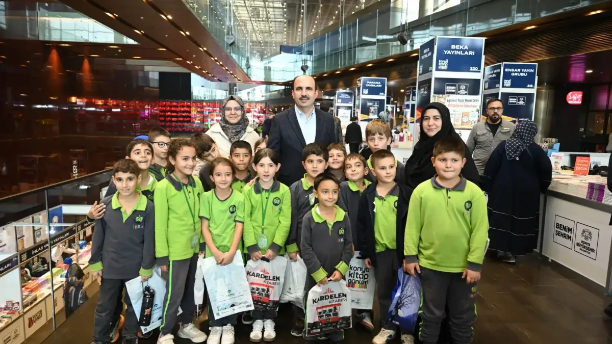 Konya Kitap Günleri etkinliğinden bir kare.