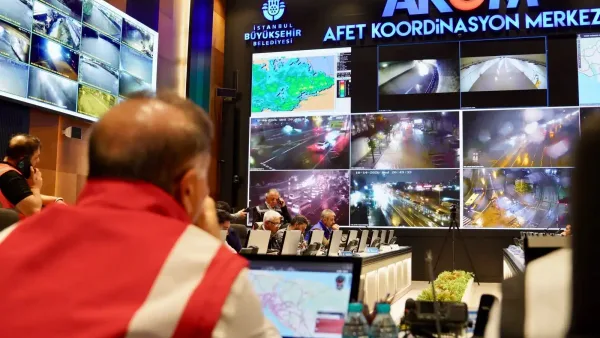İstanbul'da etkili olan sağanak yağış sonrası görüntü.