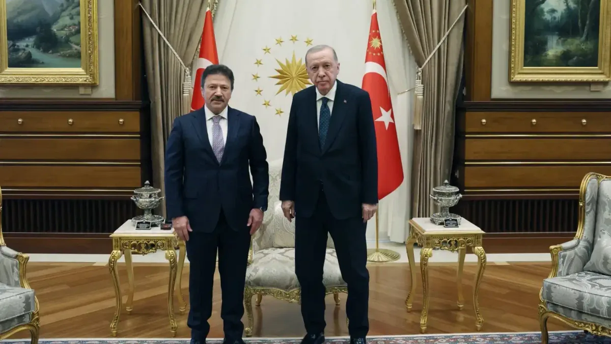 Cumhurbaşkanı Erdoğan, esnaf ve sanatkârların taleplerini dinliyor.