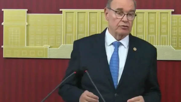 CHP Grup Başkanı Faik Öztrak, Halk TV'ye yönelik operasyon hakkında açıklamalarda bulundu.