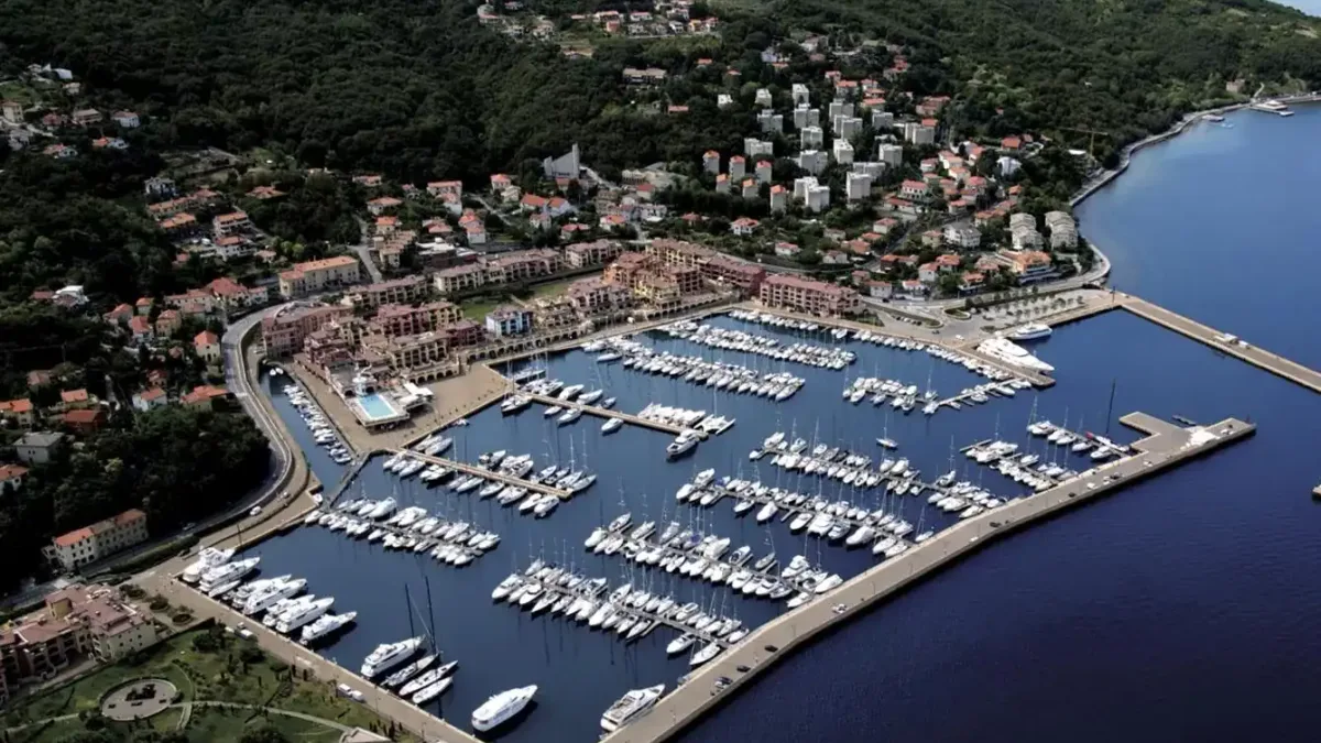 D-Marin'in yeni marinası Porto San Rocco, Trieste Körfezi'nde yer alıyor.