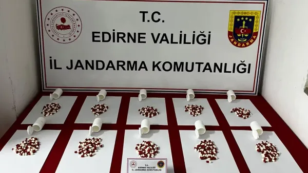 Uzunköprü'de ele geçirilen sentetik haplar.