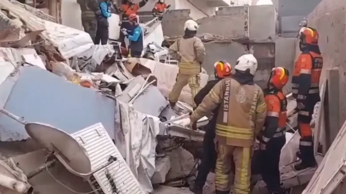 Maltepe'de 7 katlı binada çökme meydana geldi