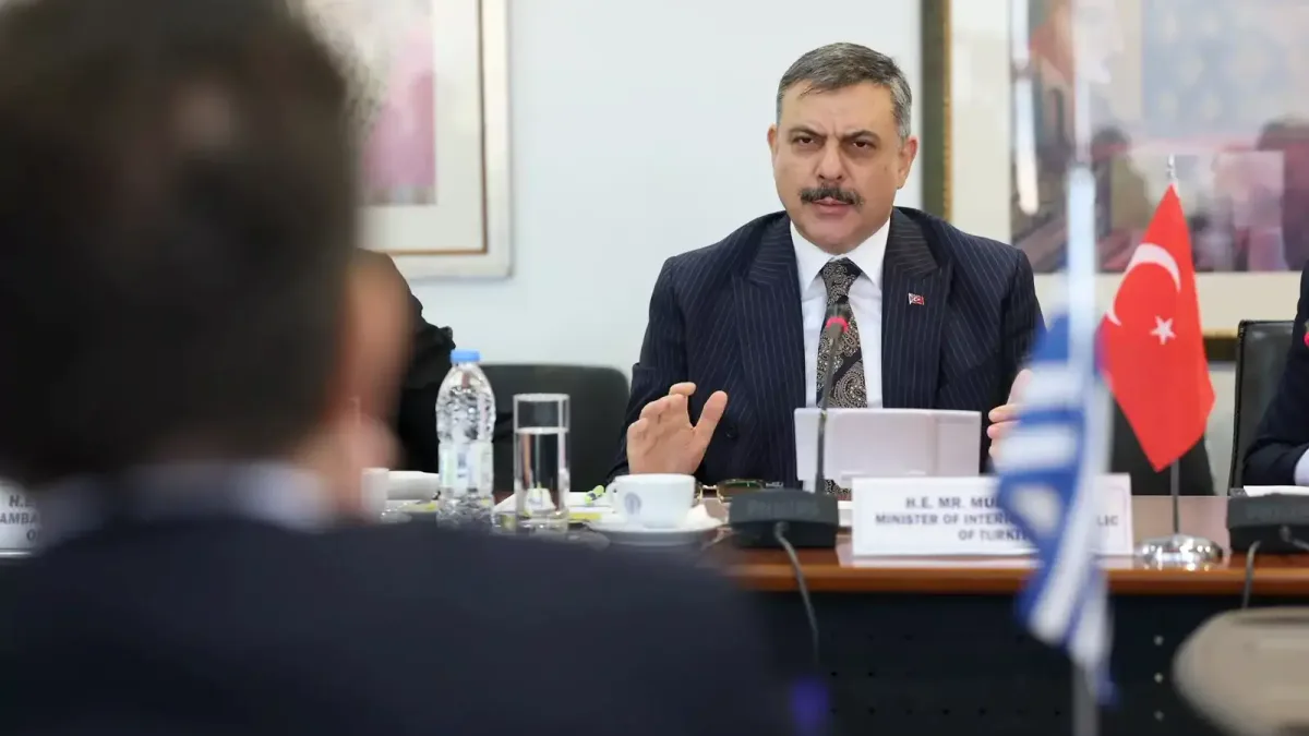 Çiftçi'den Yunanistan'a suçluların iadesi çağrısı