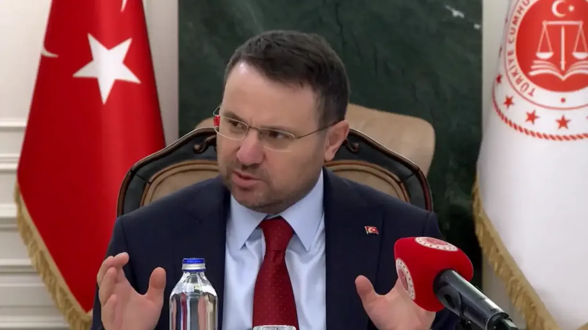 Adalet Bakanı Akın Gürlek, terörle mücadelenin önemine dikkat çekti.