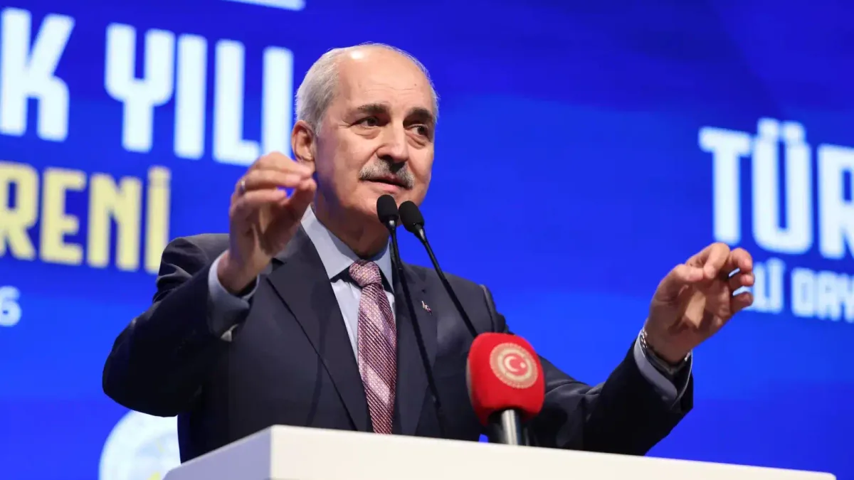 Kurtulmuş, akademik yıl açılışında terörsüz Türkiye mesajı verdi