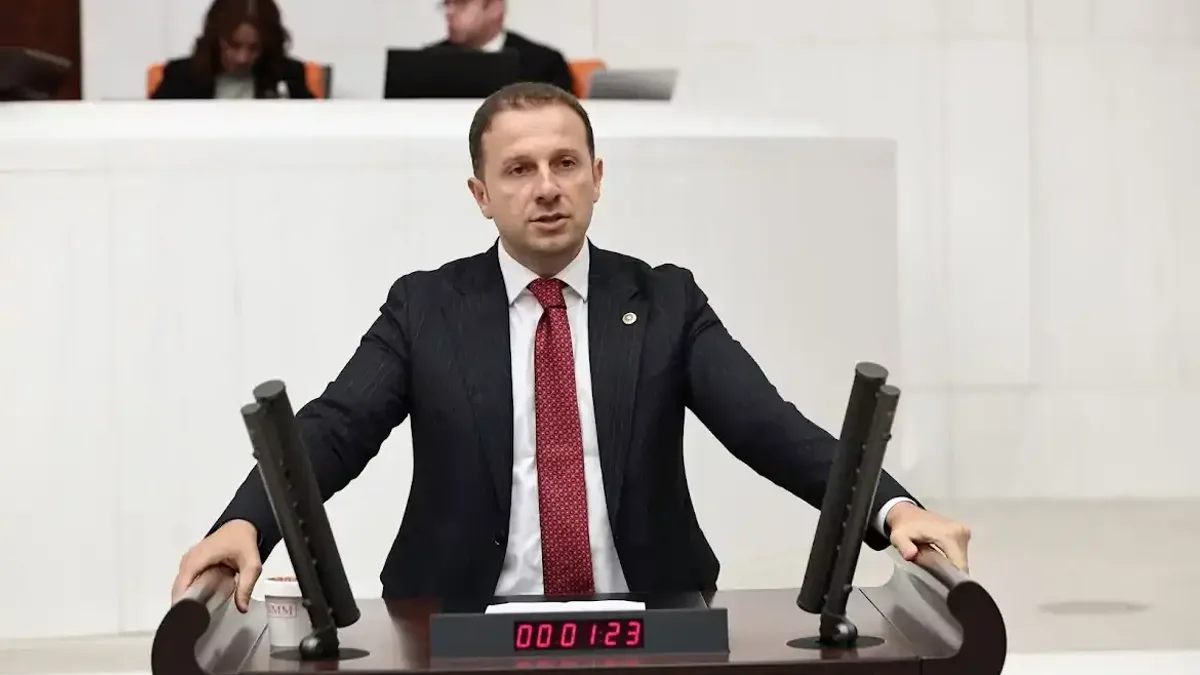 Kılıç, basın özgürlüğü ve hukukun üstünlüğü üzerine konuşuyor.