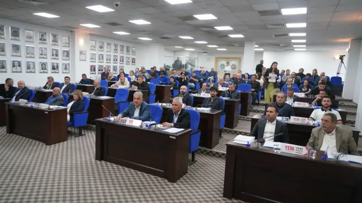 Edremit Belediyesi'nin 2027 yılı bütçe toplantısından bir görüntü.