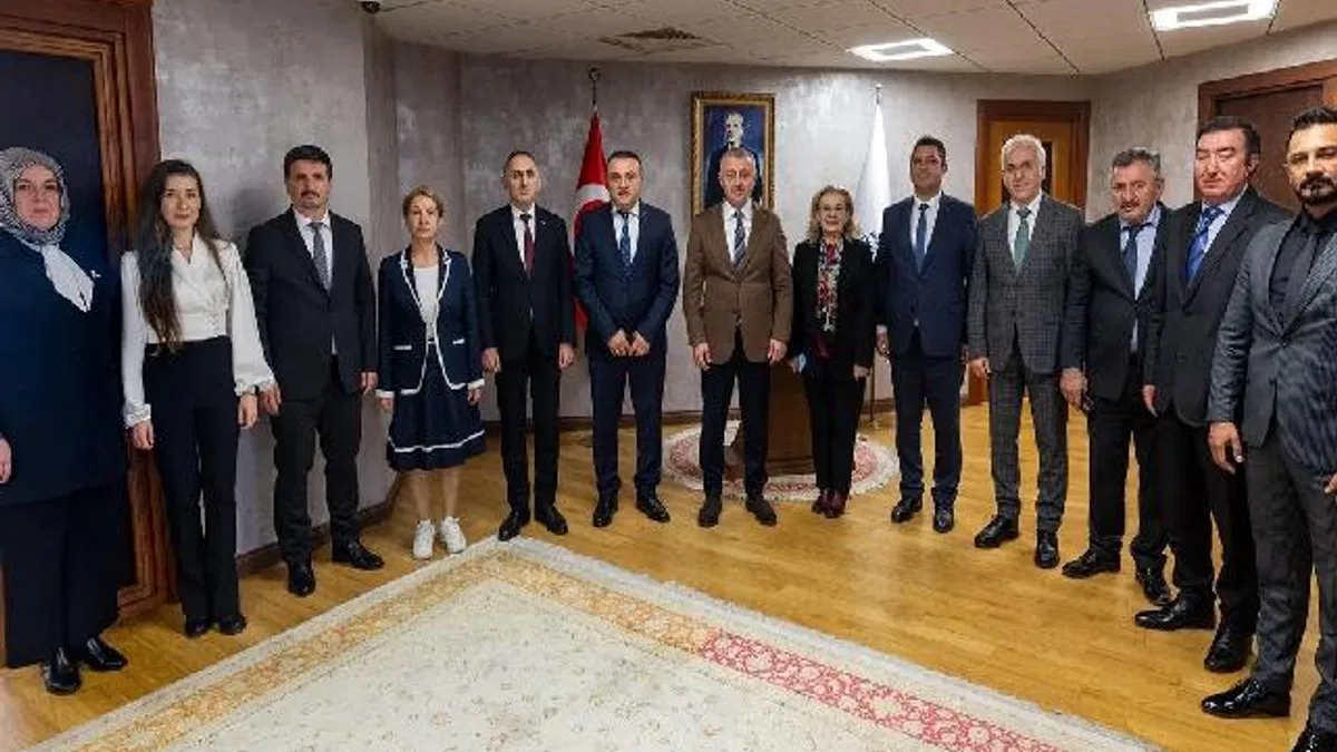 Kocaeli'de Başkan Büyükakın’a eğitime destek teşekkürü