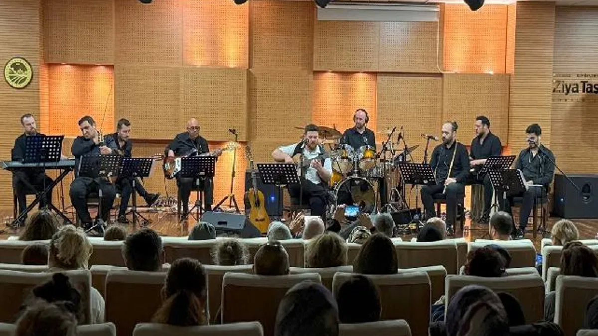 Sakarya Ziya Taşkent’te müzik dolu gece