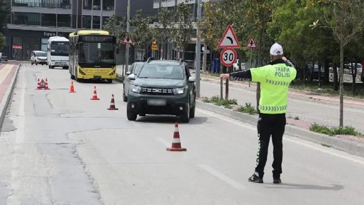Bursa’da hız ihlallerine karşı radar denetimleri sürüyor