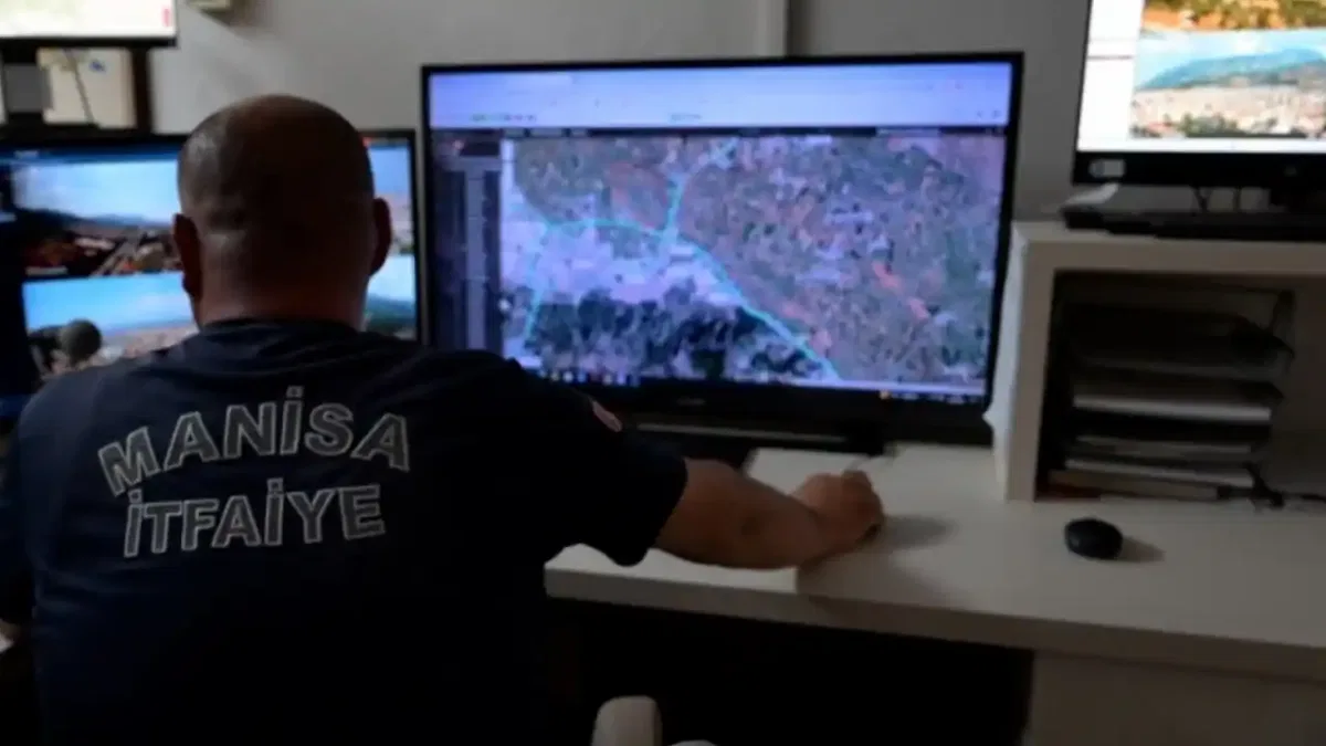Manisa'da yapay zeka destekli termal kameralar bir yangını daha erken tespit etti
