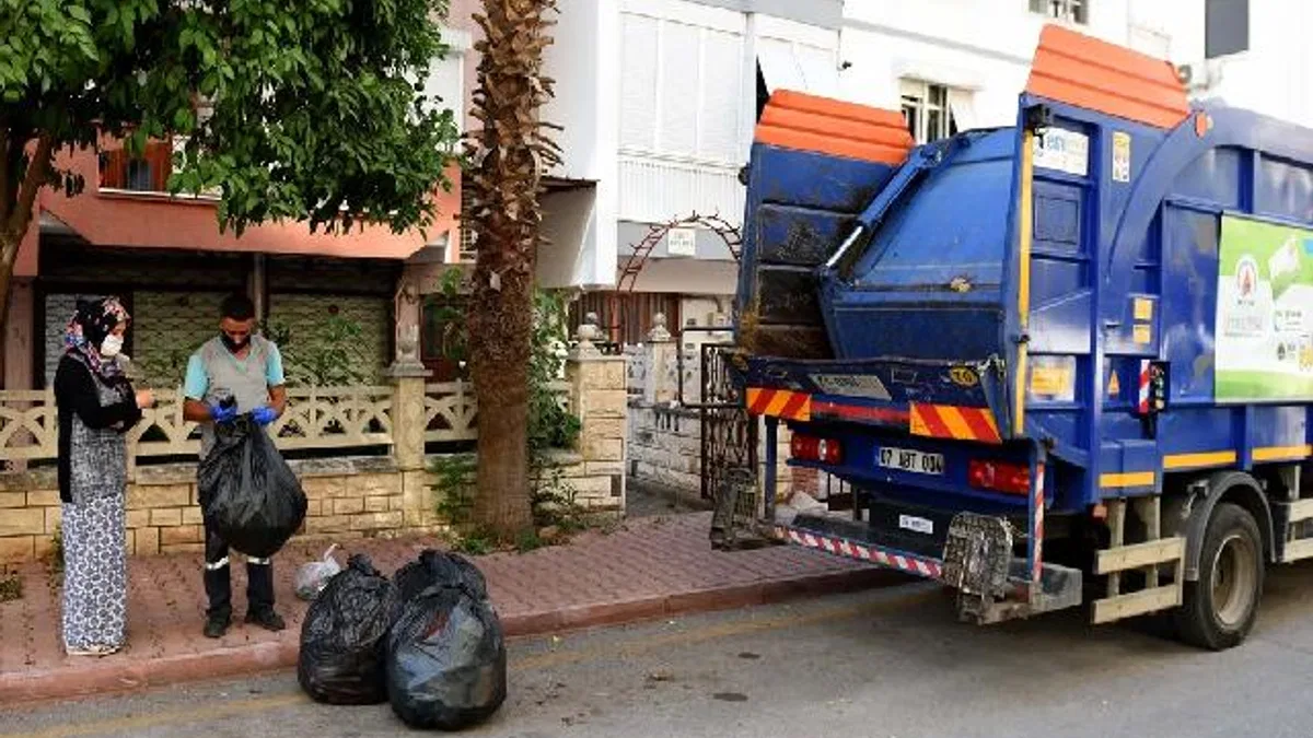 Antalya'da 'Çevre Komşu Kart'ta şampiyon değişmedi