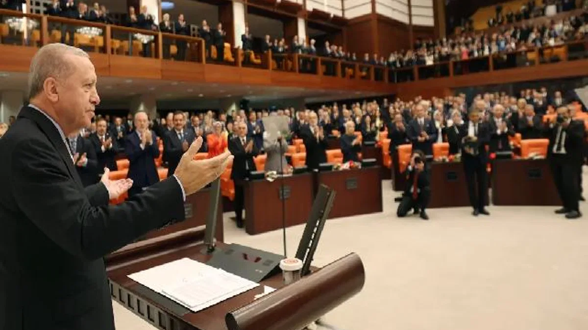 Cumhurbaşkanı Erdoğan: Mesele Türkiye ise gerisi teferruattır