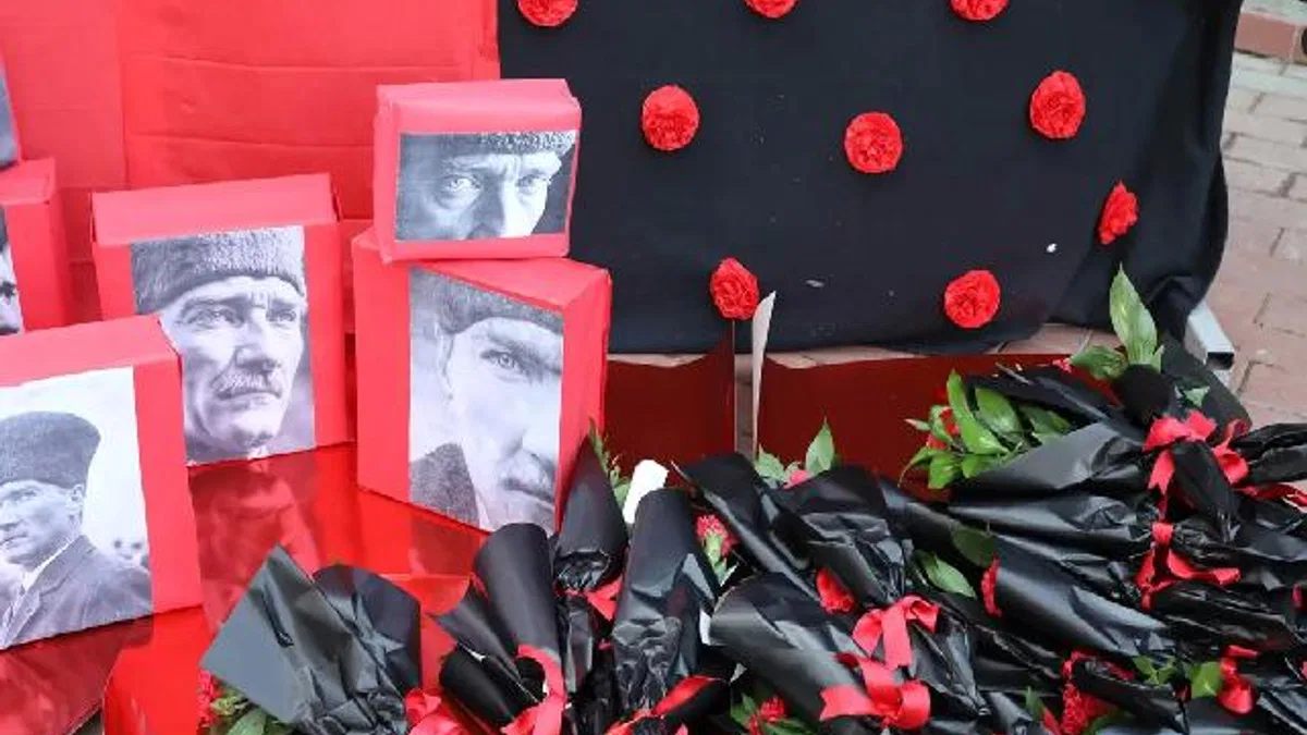 Ankara Keçiören'de çocuklar Atatürk'ü özlemle andı
