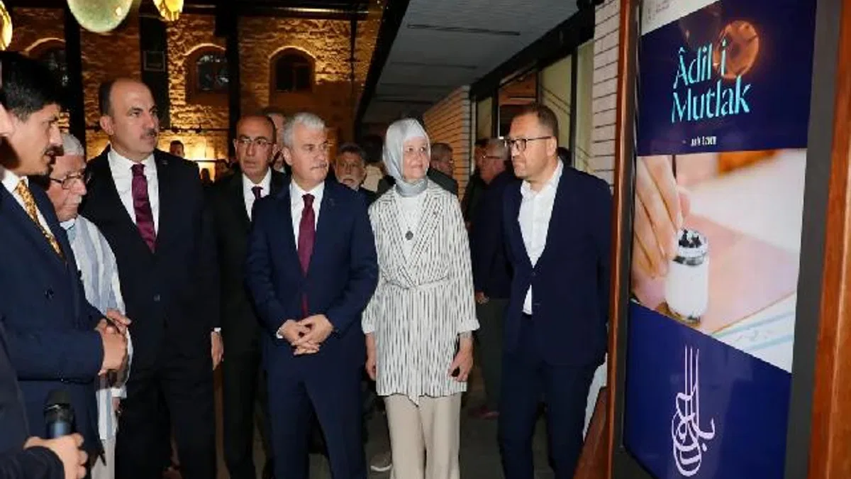 Adaletin hat sanatıyla buluştuğu sergi Konya’da