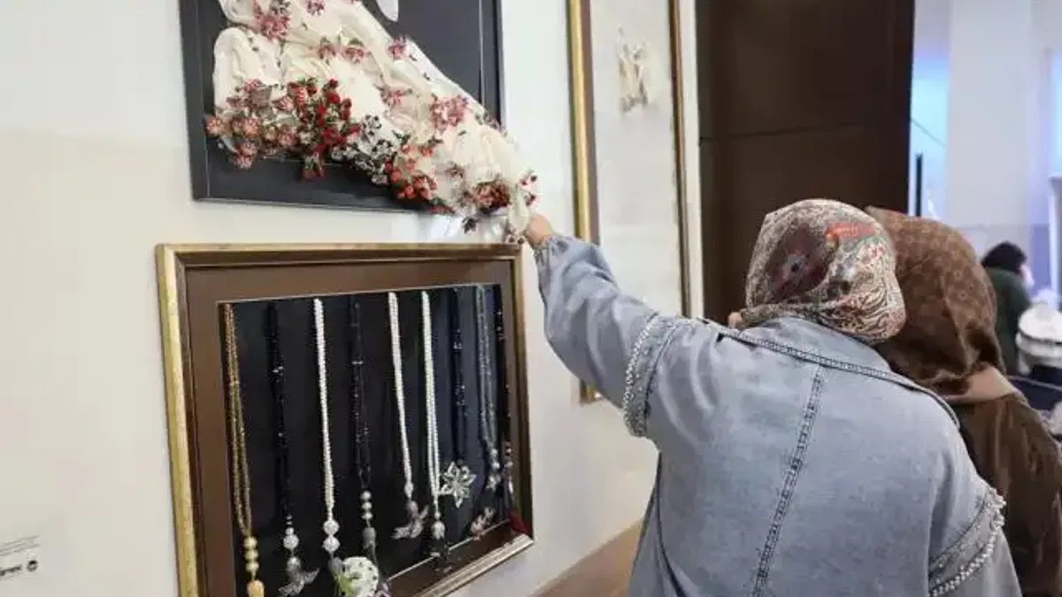 SAMEK’in yıl sonu sergi heyecanı Geyve’de başladı