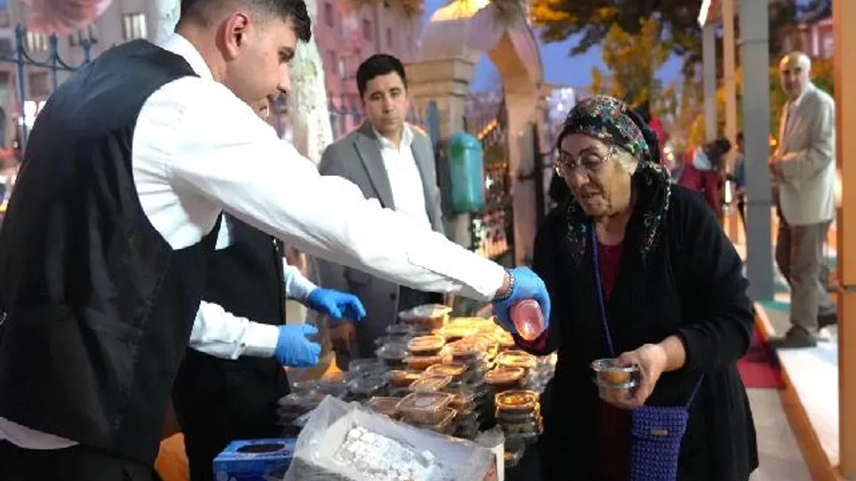 Büyük Önder için Keçiören'de Mevlid-i Şerif okutuldu