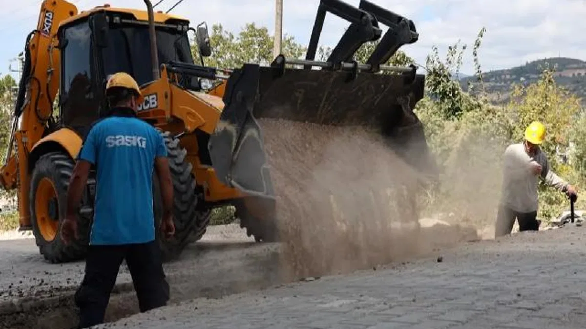 Sakarya Gürgentepe’de yol seferberliği