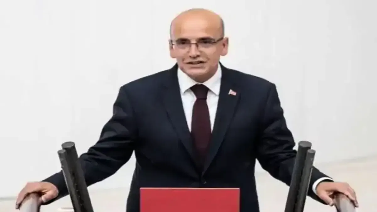 Bakan Şimşek piyasalar için yeni mesaj verdi
