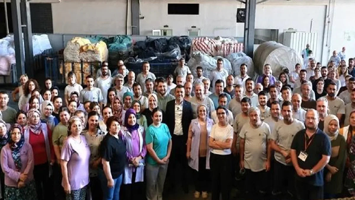Denizli'de Başkan Çavuşoğlu’ndan tekstil emekçilerine ziyaret