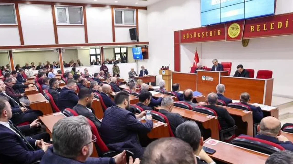 Sakarya'da Başkan Alemdar, hizmetleri sıraladı, uyum vurgusunu yineledi