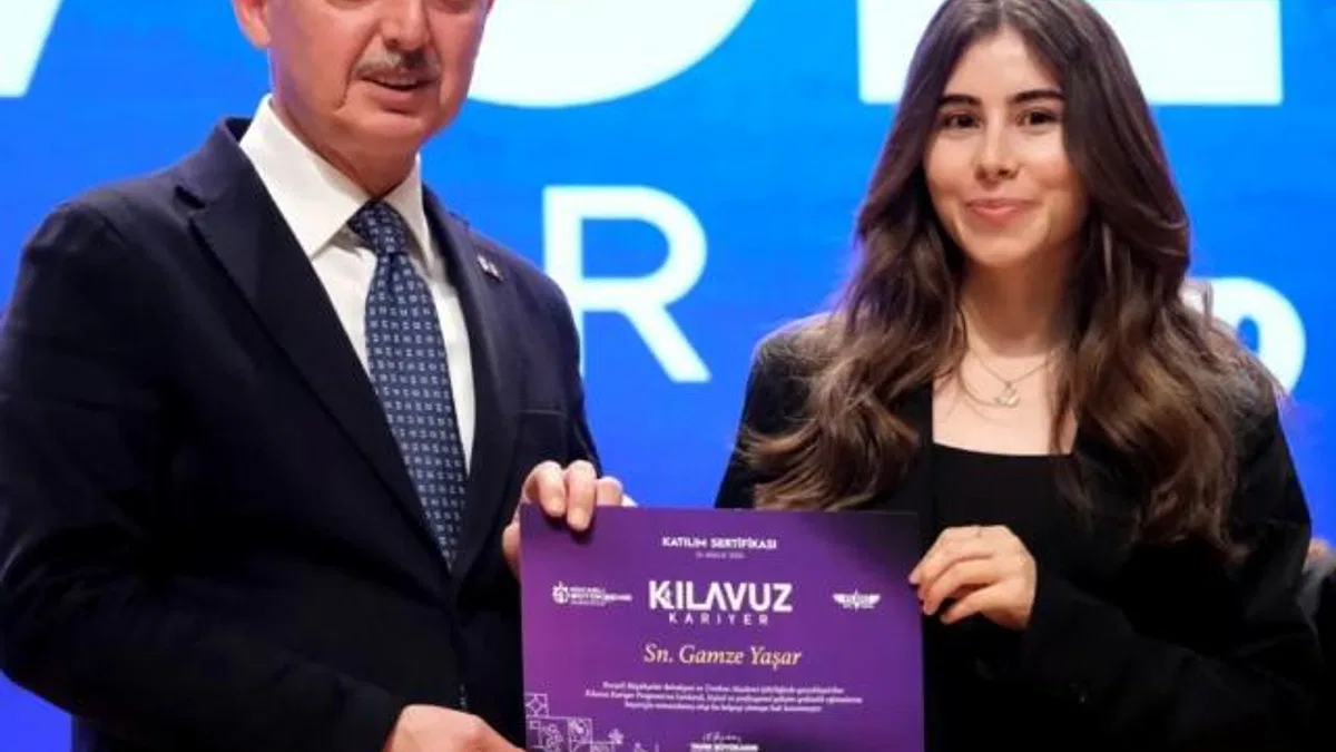 Kocaeli'de Kılavuz Kariyer Programı 500 gençle başladı