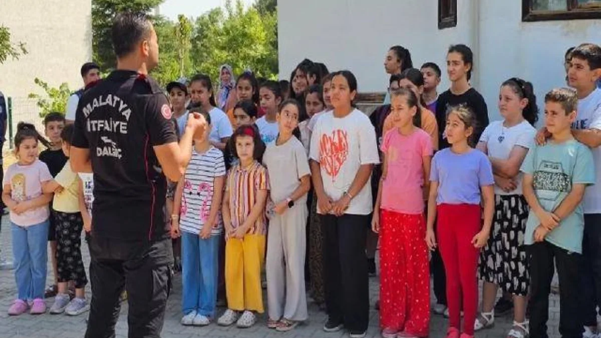 Malatya semt konaklarında deprem eğitimi