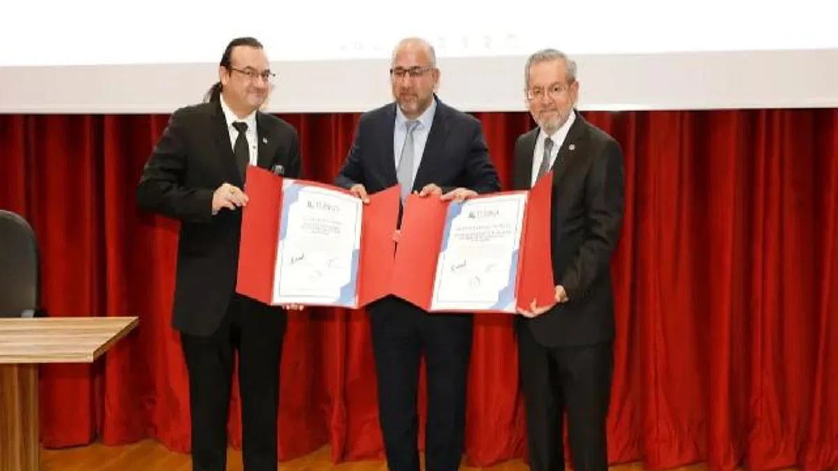 Ankara Üniversitesi Diş Hekimliği Fakültesi TÜSKA akreditasyon belgesi aldı