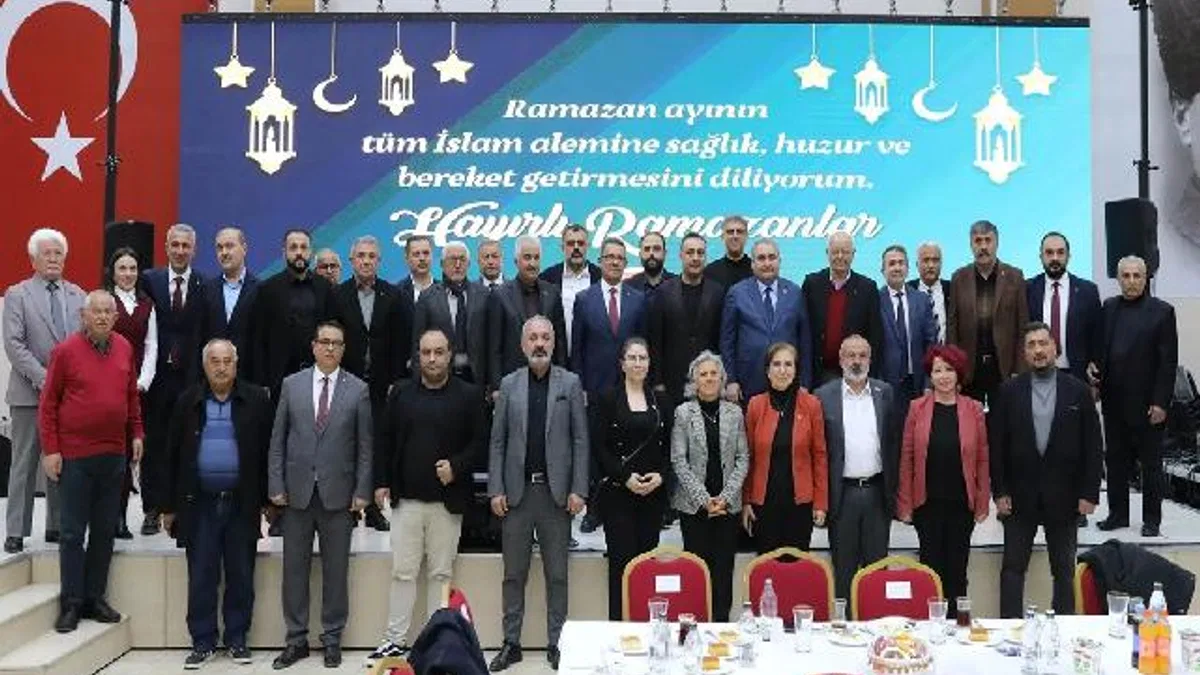 Sivaslılar iftar sofrasında buluştu