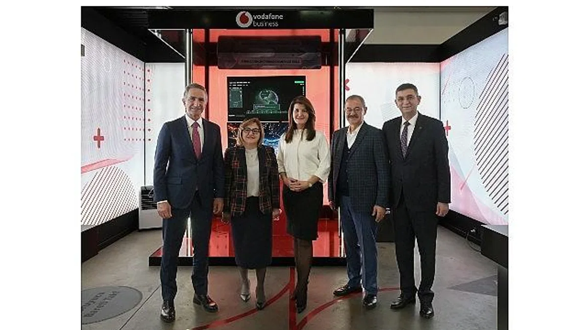 Vodafone, Gaziantep'teki yeni teknoloji merkezi ile Anadolu sanayisini geleceğe hazırlayacak