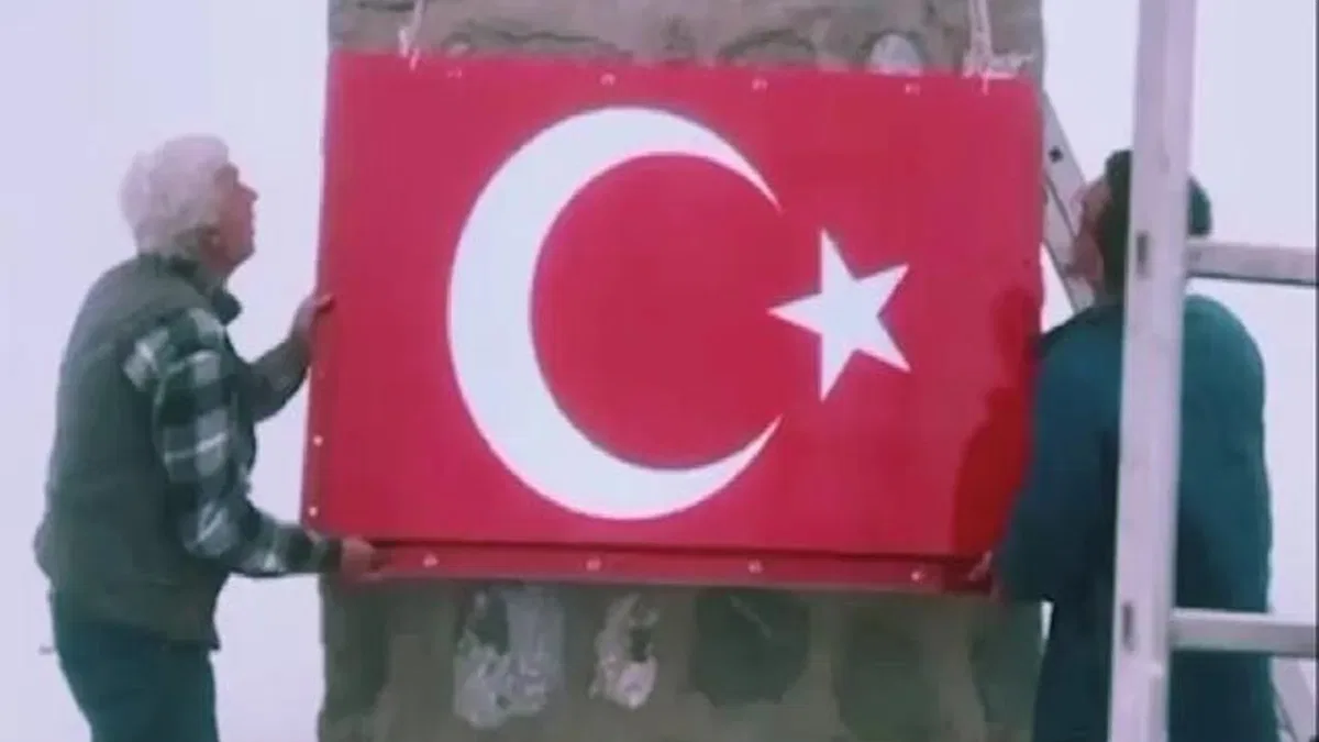 Çataltepe Şehitliği yenilendi... Aziz şehitlerin hatırası ebedileştirildi