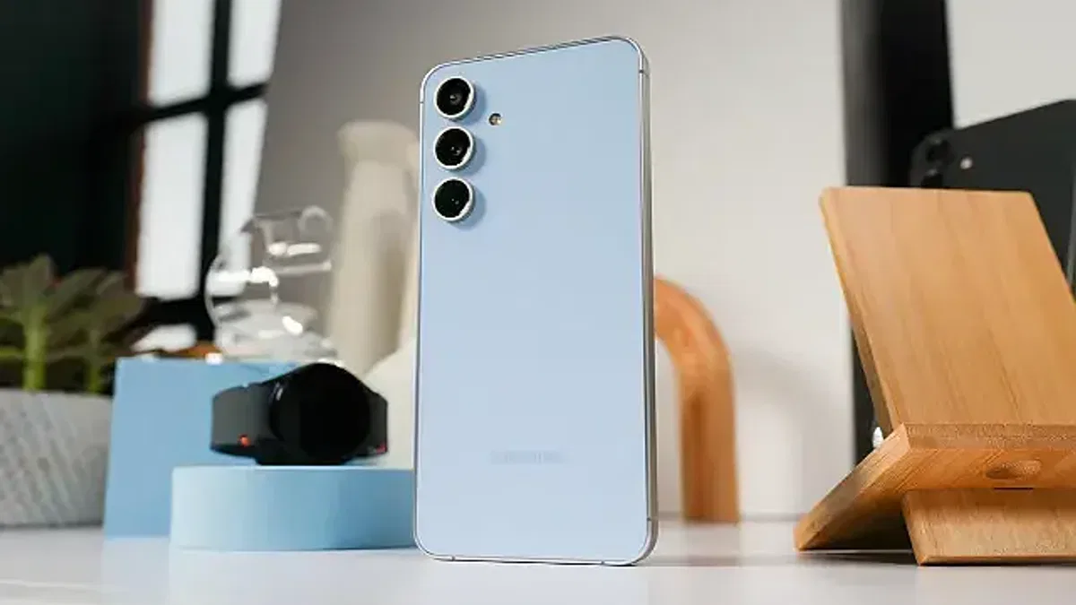 İşte Android 15 güncellemesi alacak Samsung modelleri