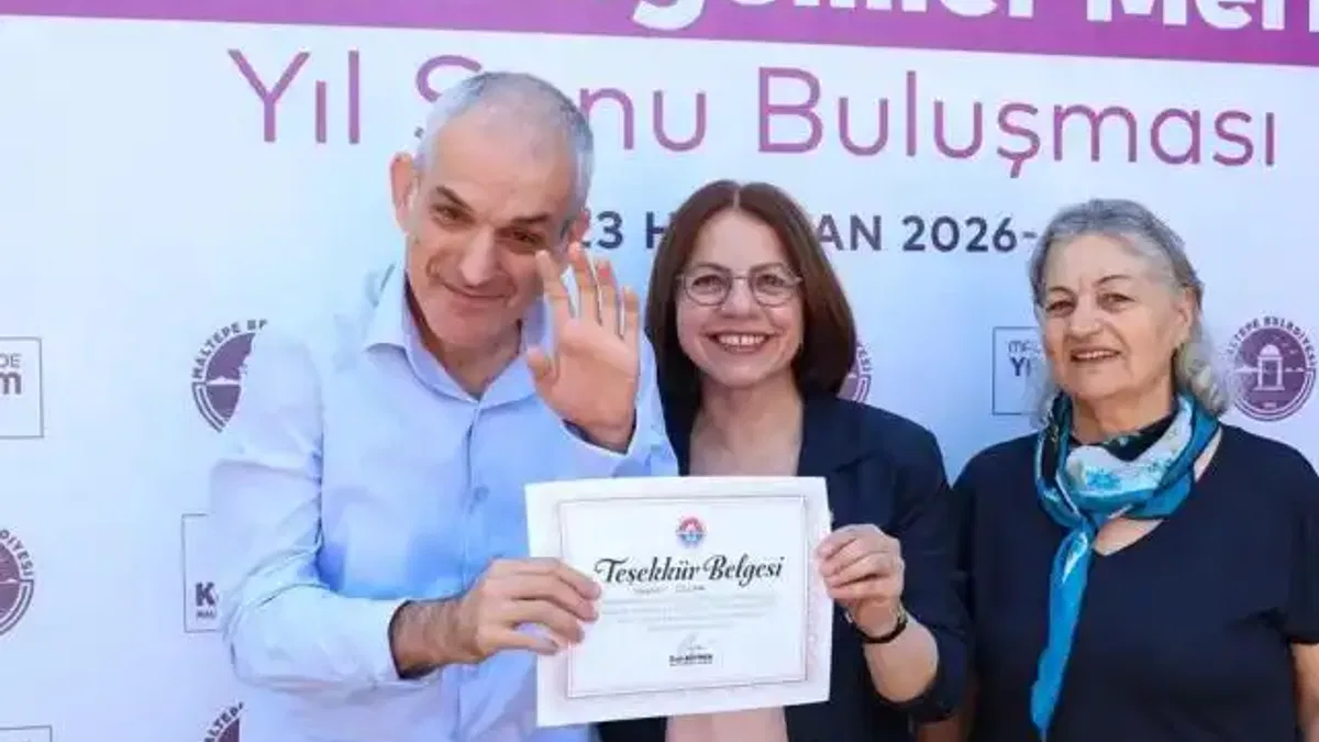 İstanbul Maltepe'nin üretenleri yeni mezunlarını verdi