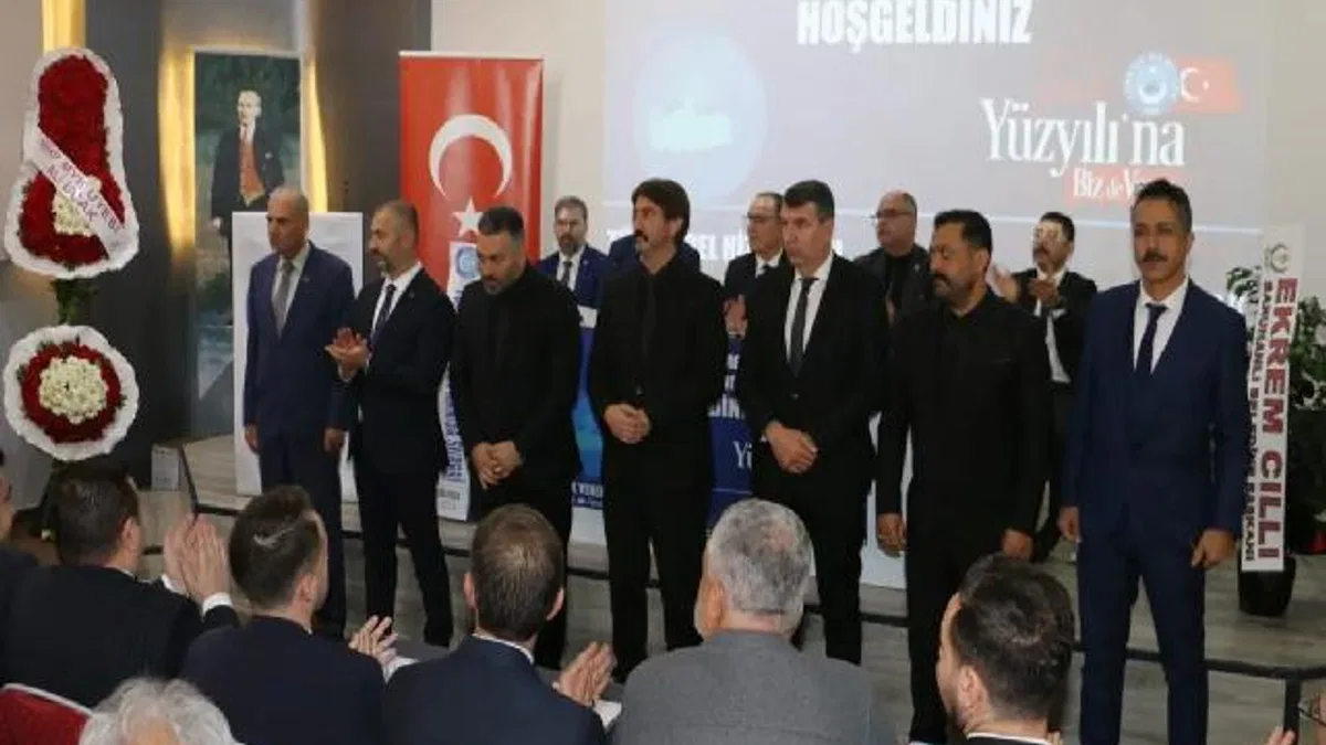 Manisa’da Hakan Göktaş yeniden başkan seçildi