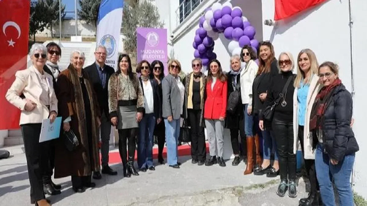 Bursa Mudanya'da kadınlar için tarihi adım