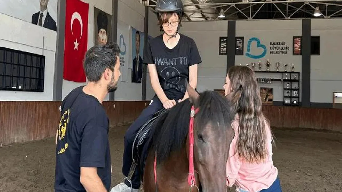 Özel bireylere ücretsiz hipoterapi