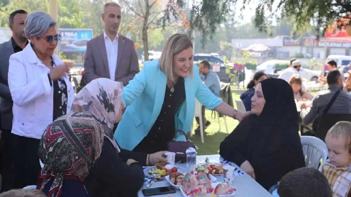 İzmit'te din görevlileri aileleriyle ağırlandı