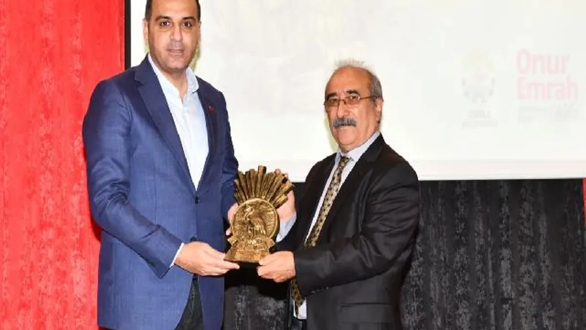Çiğli'de Fakir Baykurt Roman Yarışması 6. kez sahibini buldu