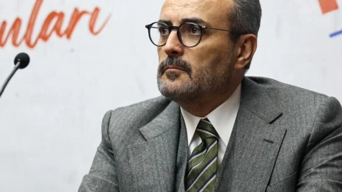 Mahir Ünal, Sakarya'da 'Türkiye'nin yarınları'na konuk oldu