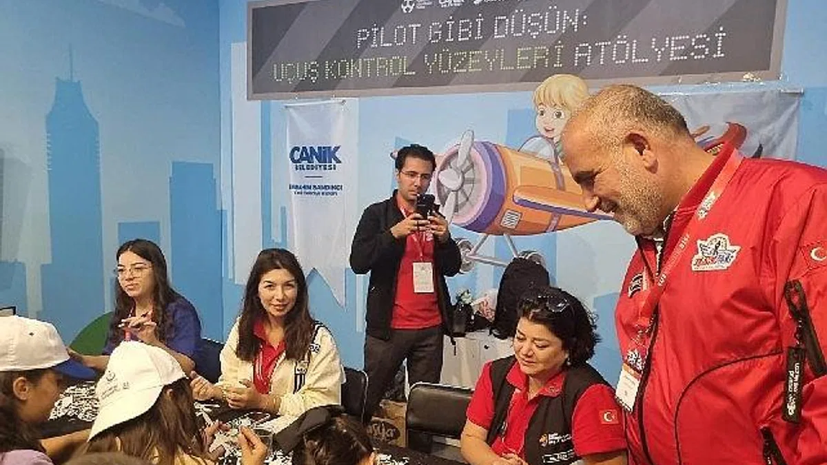 Başkan İbrahim Sandıkçı TEKNOFEST İstanbul'da Gençlerle Buluştu