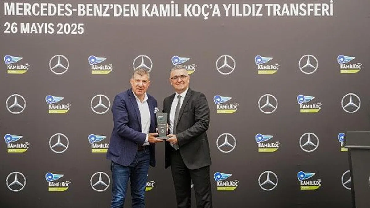 Kâmil Koç, 100. yılına Mercedes-Benz Türk otobüsleriyle ilerliyor