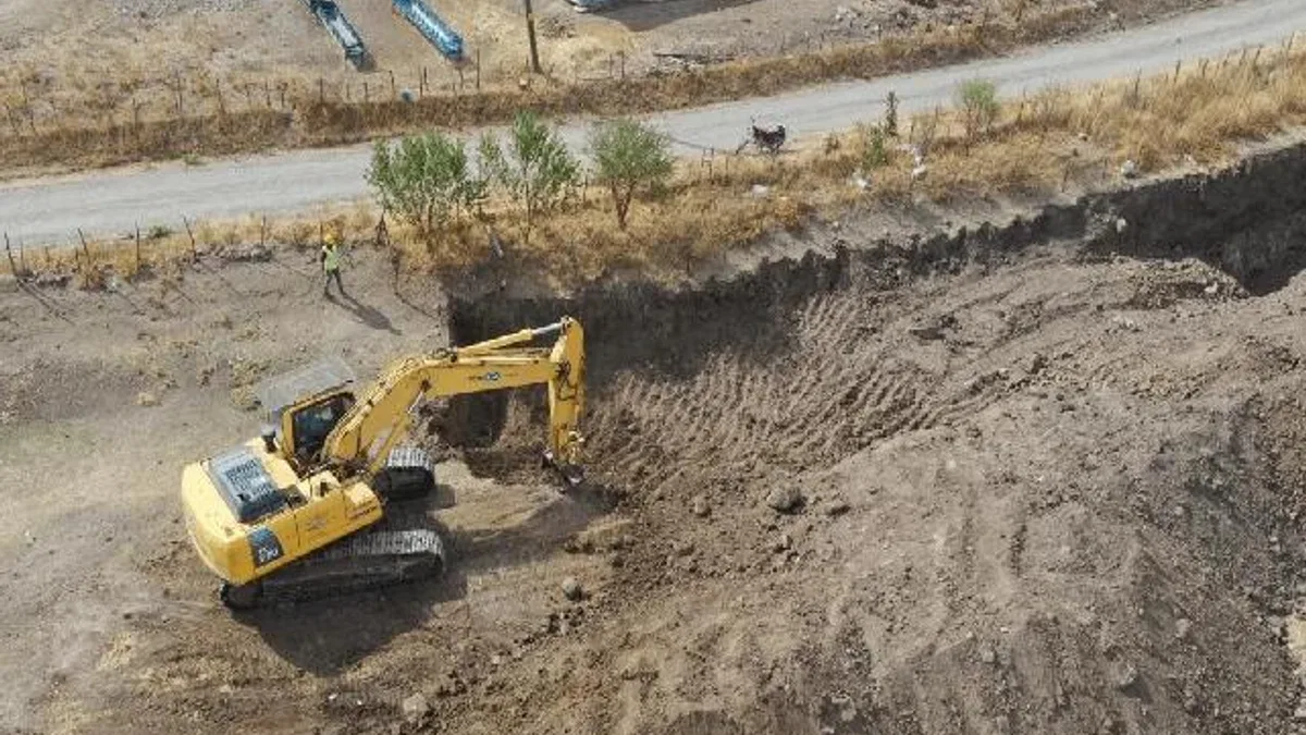 Ahmet Akın’dan Hacıhüseyin’e yeni içme suyu hattı müjdesi