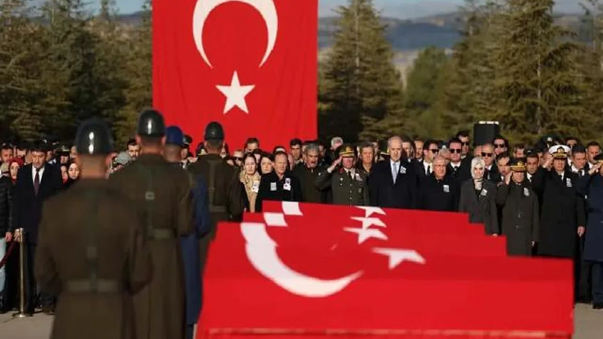 Düşen C-130'la şehit olan 20 kahraman için Mürted’te tören düzenlendi