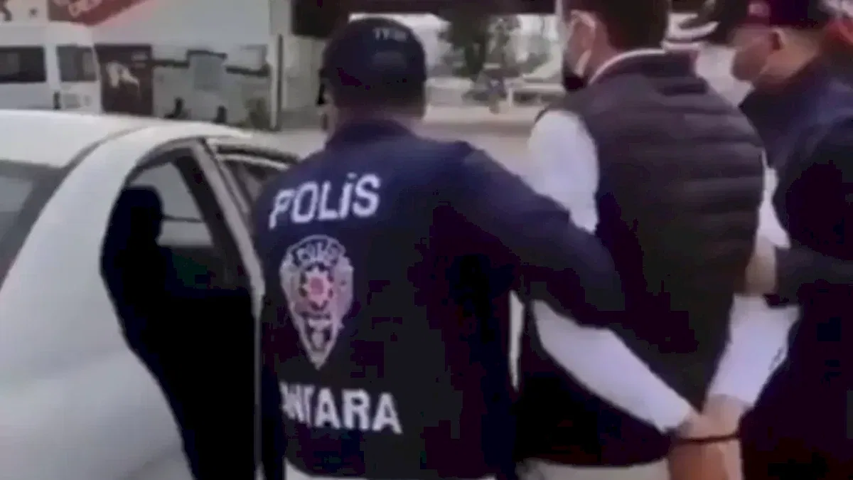 Ankara’da FETÖ’nün güncel yapılanmasında yeni gelişme... Tamamı tutuklandı!