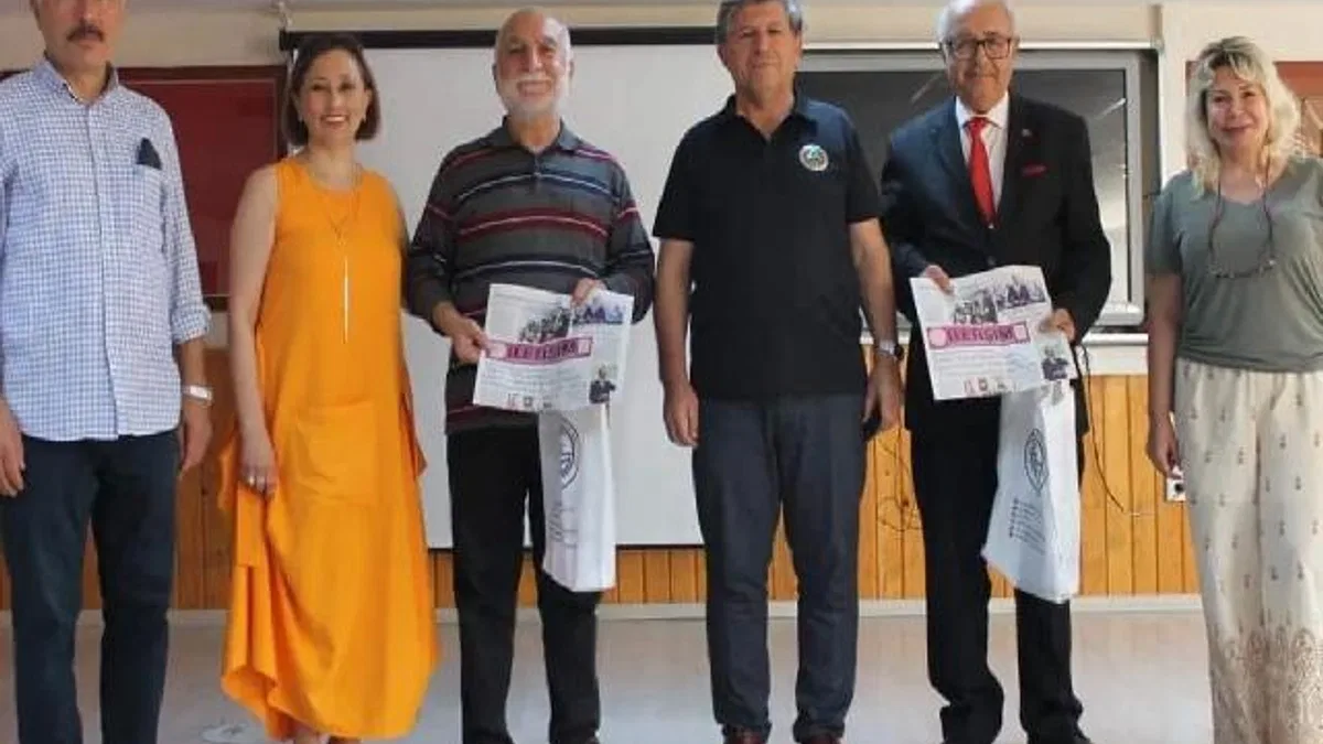 Gazeteci Özke genç iletişimcilerle tecrübe paylaştı