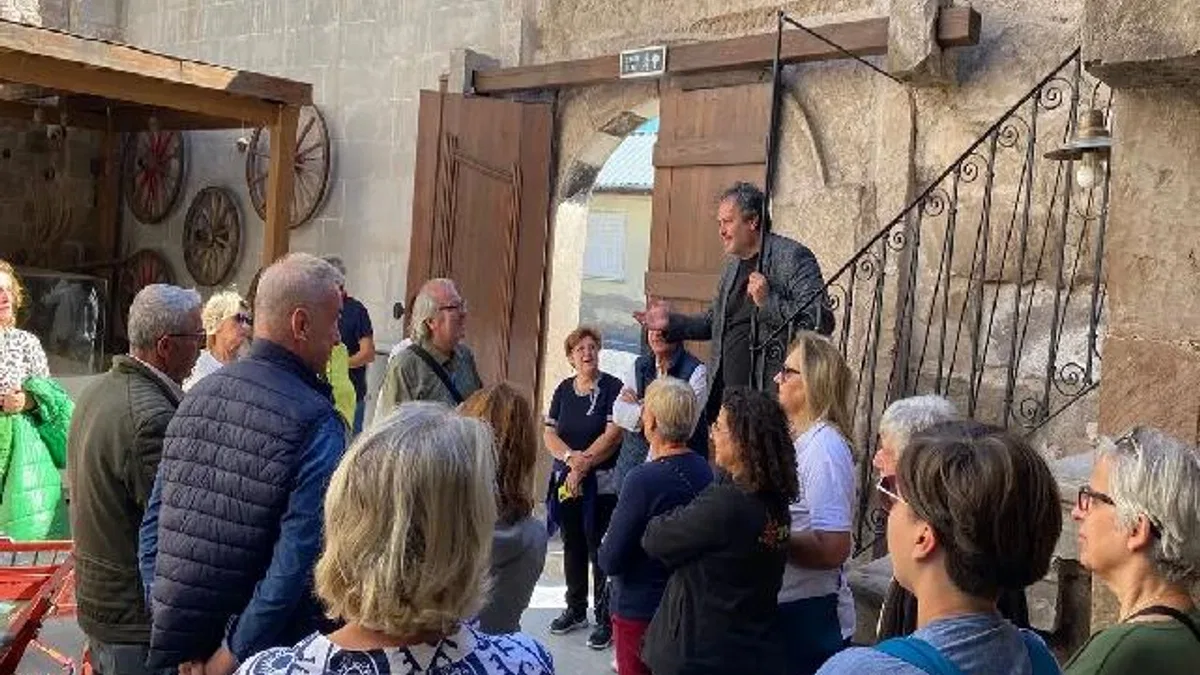 Yunan turistler Koramaz'a hayran kaldı