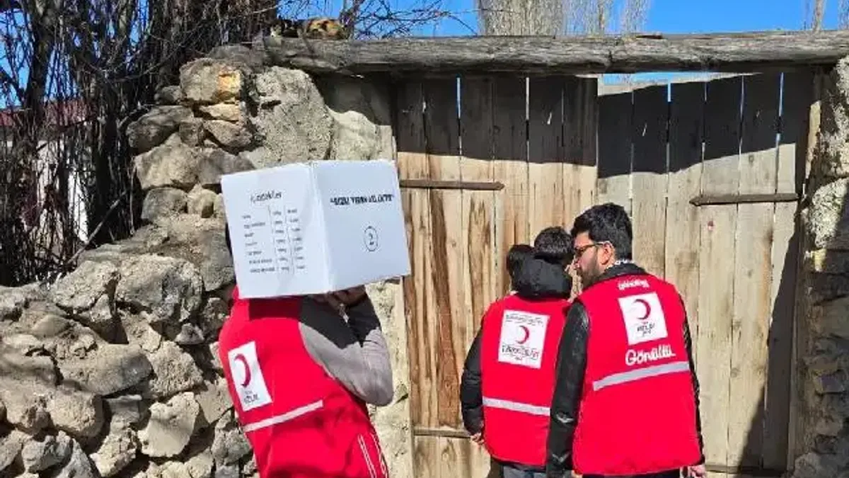 Yardımları 18 ülkede 3,3 milyon kişiye ulaştırıyor